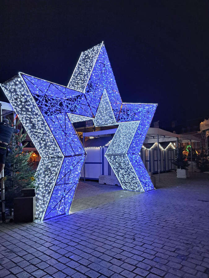 arche-etoile-lumineuse-geante-2