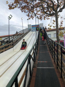 bache-pour-piste-de-luge-bouees-tapis-blanc-souffleur (9)