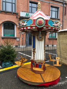 carrousel-a-chaines-6-sieges-1