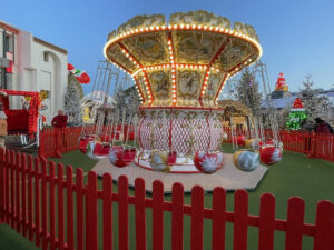 carrousel-baroque-chaises-boules-23