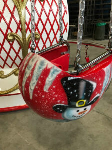 carrousel-baroque-chaises-boules (3)
