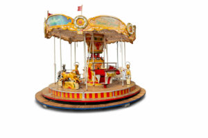carrousel-bois-9-sujets-13-places-remorque-bleue-1_1