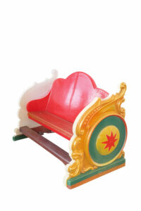 carrousel-bois-9-sujets-13-places-remorque-bleue-2