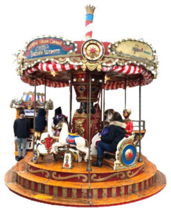 Carrousel bois 9 sujets -15 places