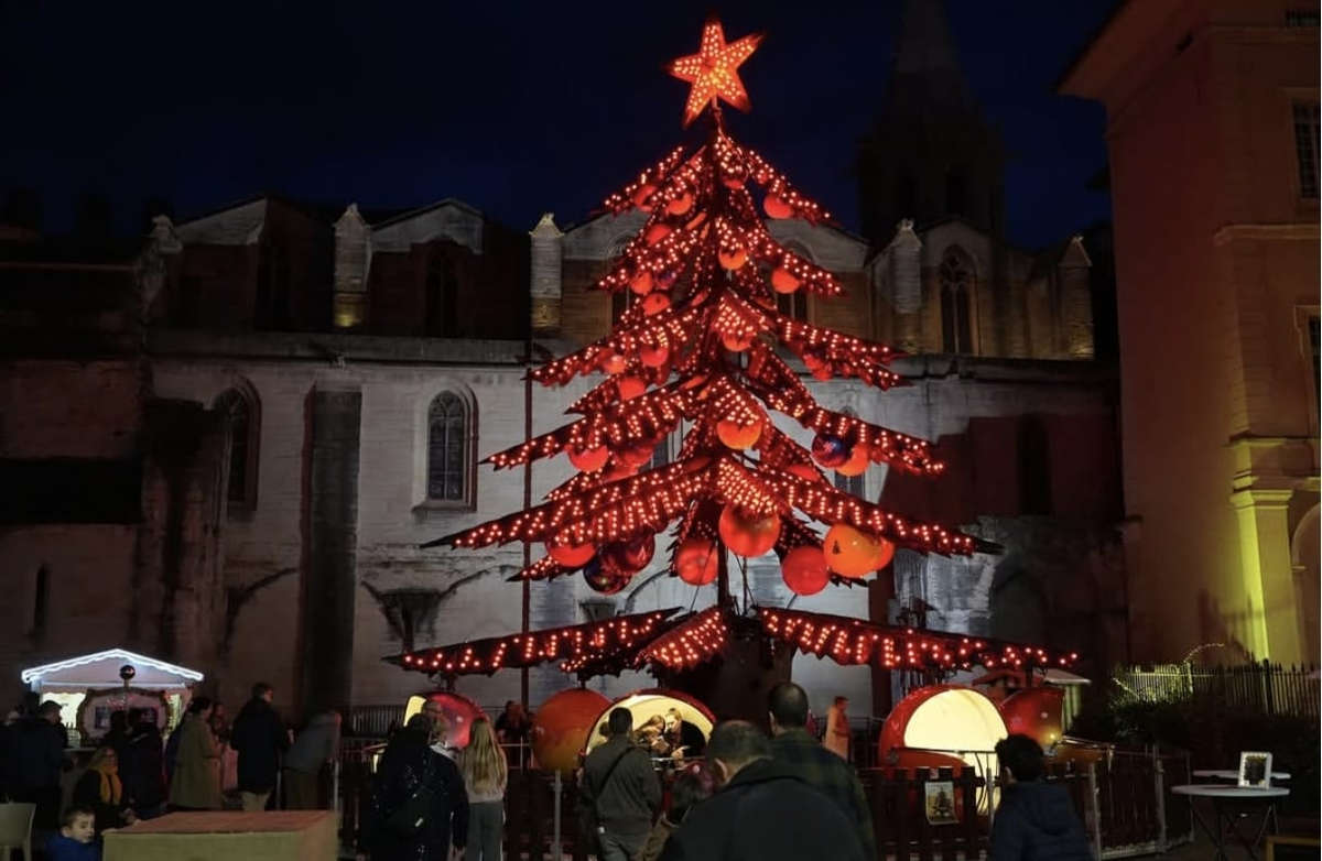 sapin-manege-1
