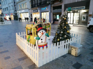 bonhomme-de-neige-avec-tambour-5