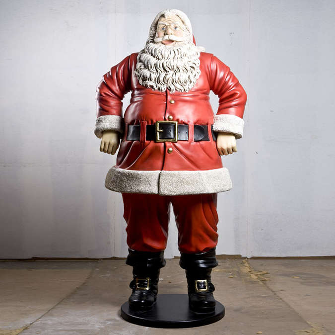 pere-noel-2-mains-sur-hanches-1