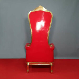 trone-du-pere-noel-rouge-et-or-4