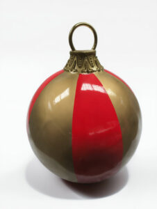 boule-rouge-et-or-a-suspendre