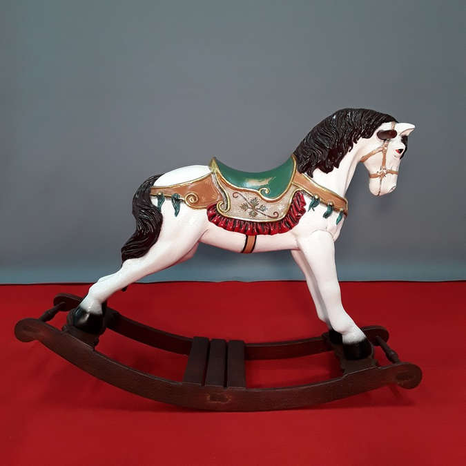 cheval-a-bascule-decoratif-vintage-1