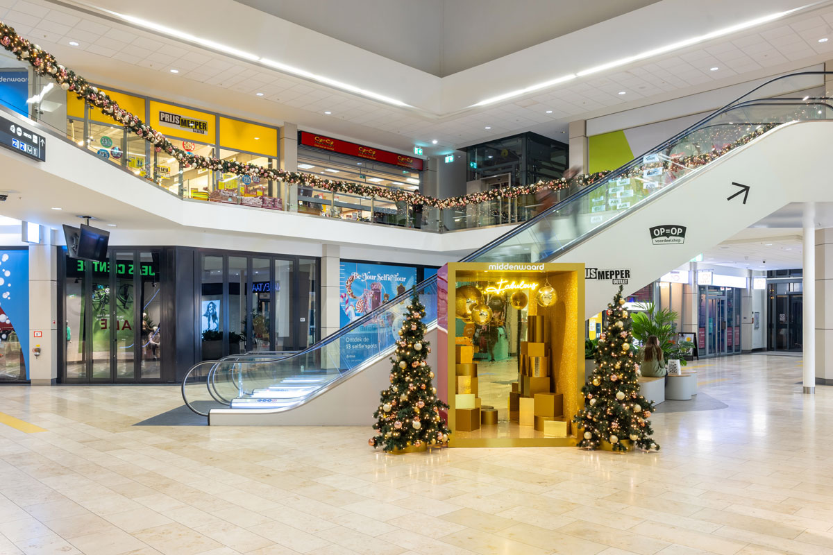 InstaBox Noël dorée - décor instagrammable