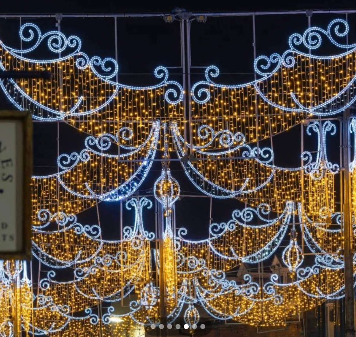 guirlande-lumineuse-suspendue-avec-motifs-led-1