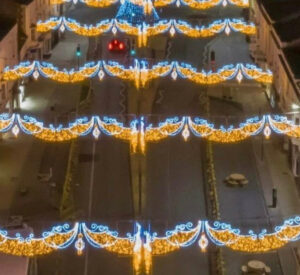 guirlande-lumineuse-suspendue-avec-motifs-led-2