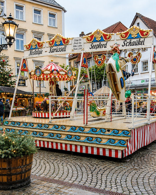 Carrousel balançoire 4 places & carrousel 11 places